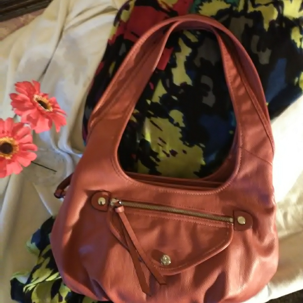 Vera Wang Shoulder bag